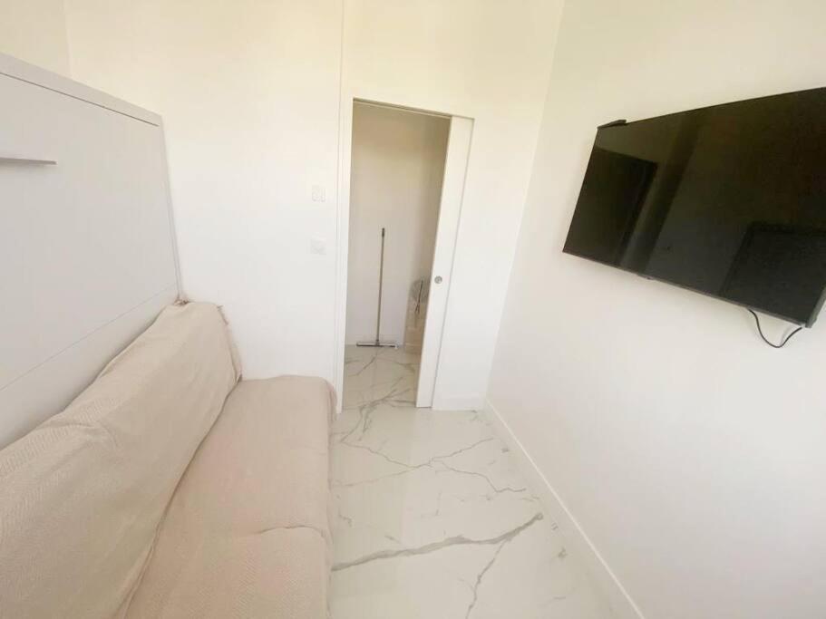 Appartement 2P Idealement Place Juan Les Pins Extérieur photo